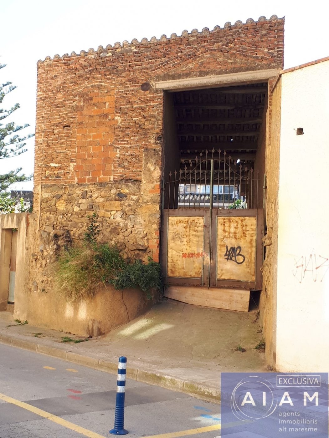 Solar For sale Pineda de Mar