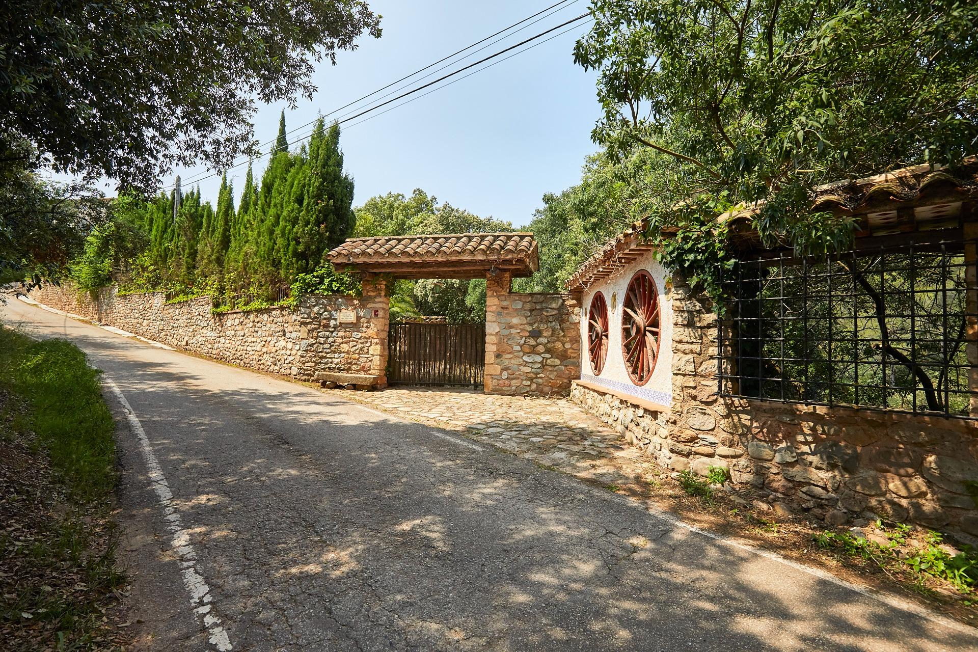 FarmHouse For sale Girona